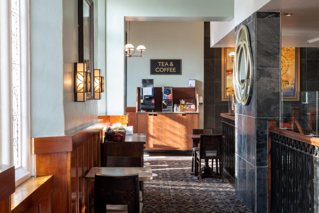 The Kings Head Wetherspoon Hotel Salisbury